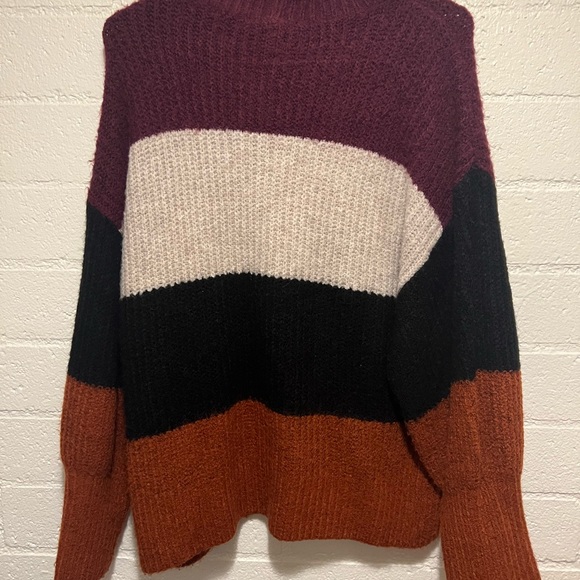 Express Colorblocked Sweater - Picture 6 of 7